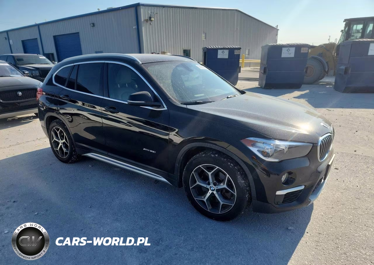2018 BMW X1 xDrive28I VIN:WBXHT3C38J5F91772 - 4