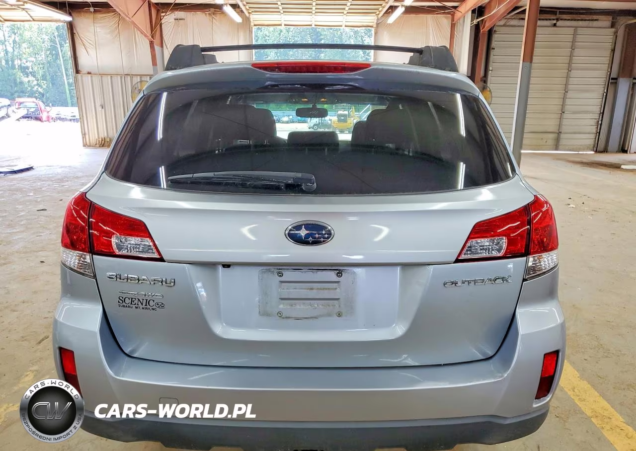2013 Subaru Outback 2.5I Premium VIN:4S4BRCGC0D3275383 - 6