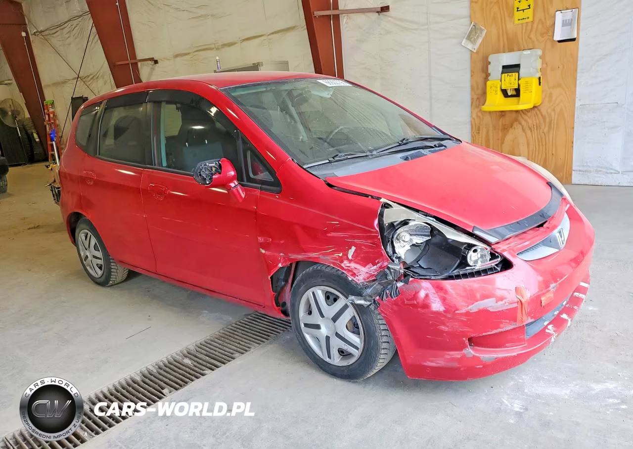 2008 Honda Fit VIN:JHMGD38418S034636 - 4