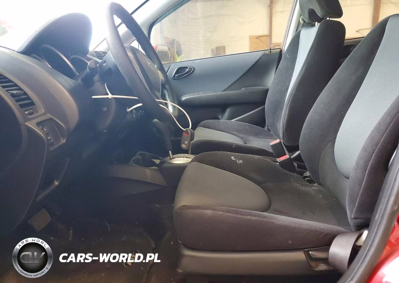 2008 Honda Fit VIN:JHMGD38418S034636 - 7
