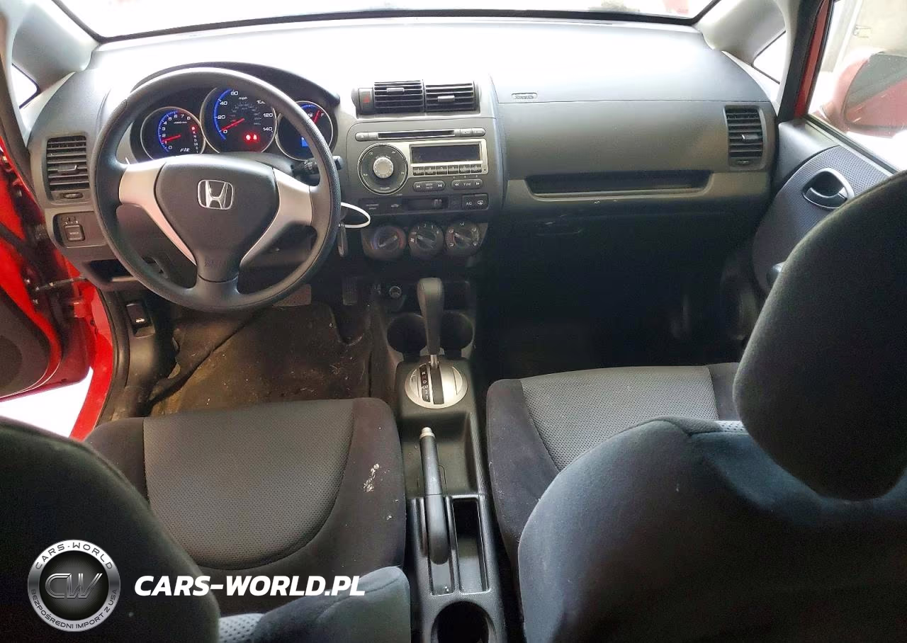 2008 Honda Fit VIN:JHMGD38418S034636 - 8