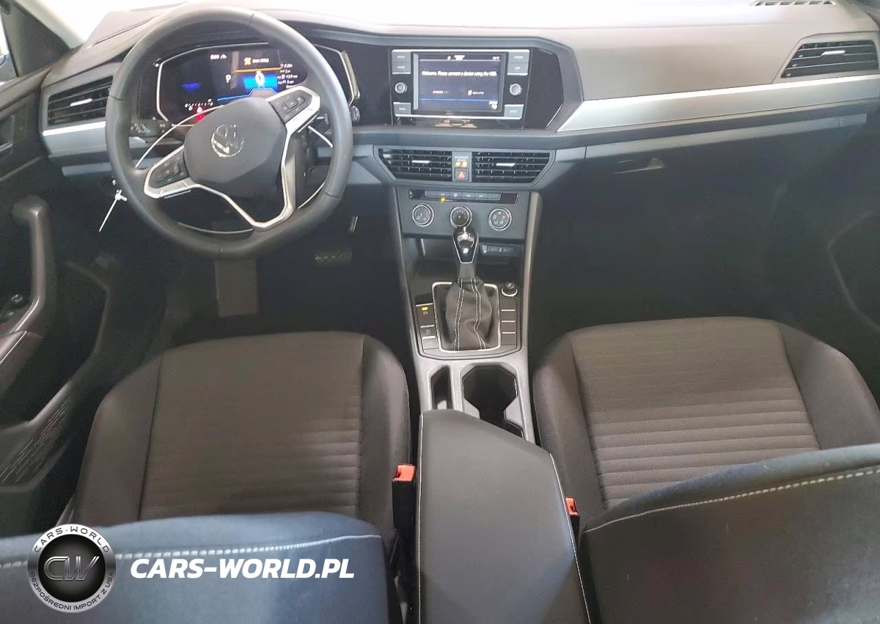 2024 Volkswagen Jetta S VIN:3VW5M7BU5RM082415 - 8