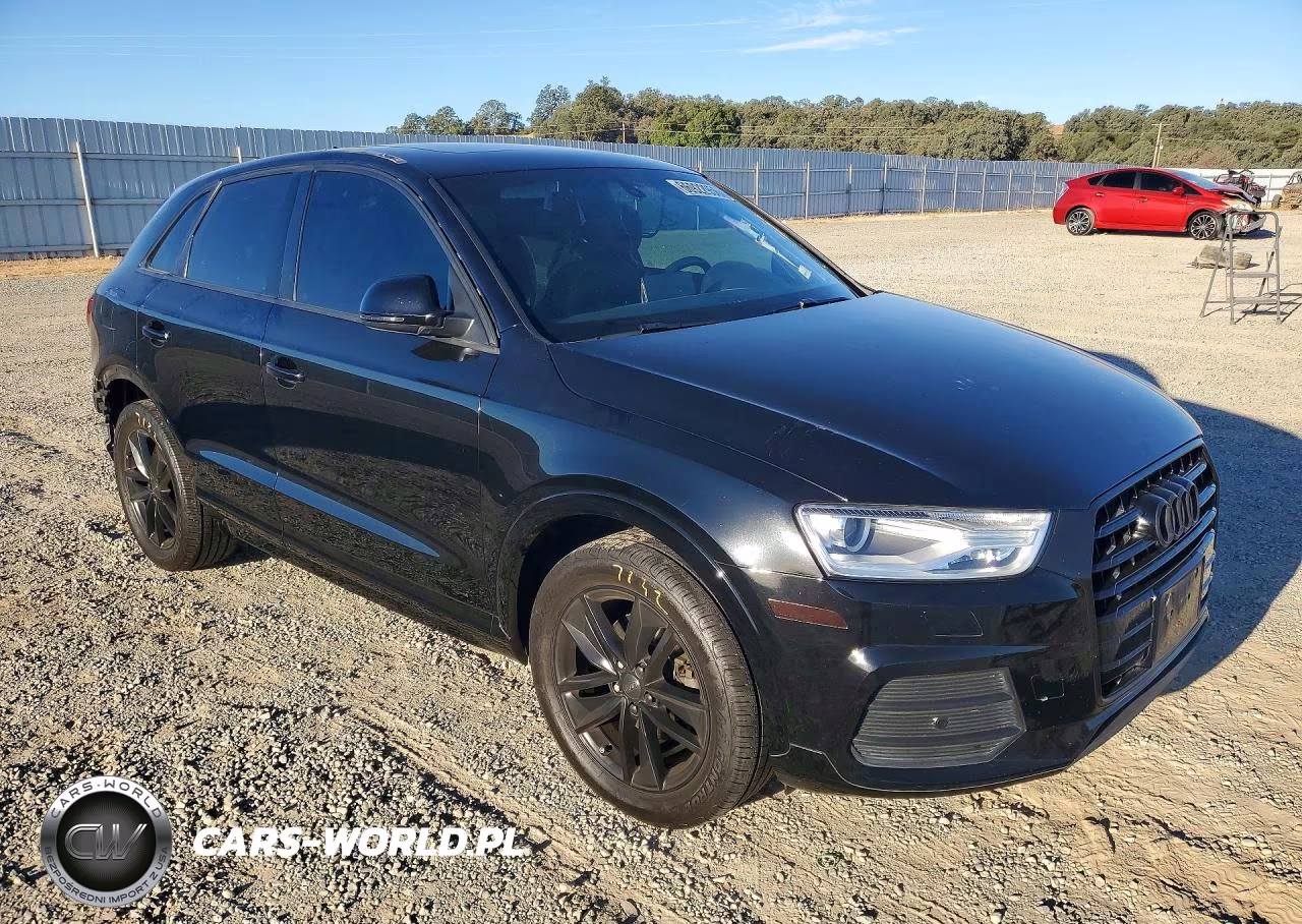 2017 Audi Q3 Premium VIN:WA1BCCFS6HR017428 - 4