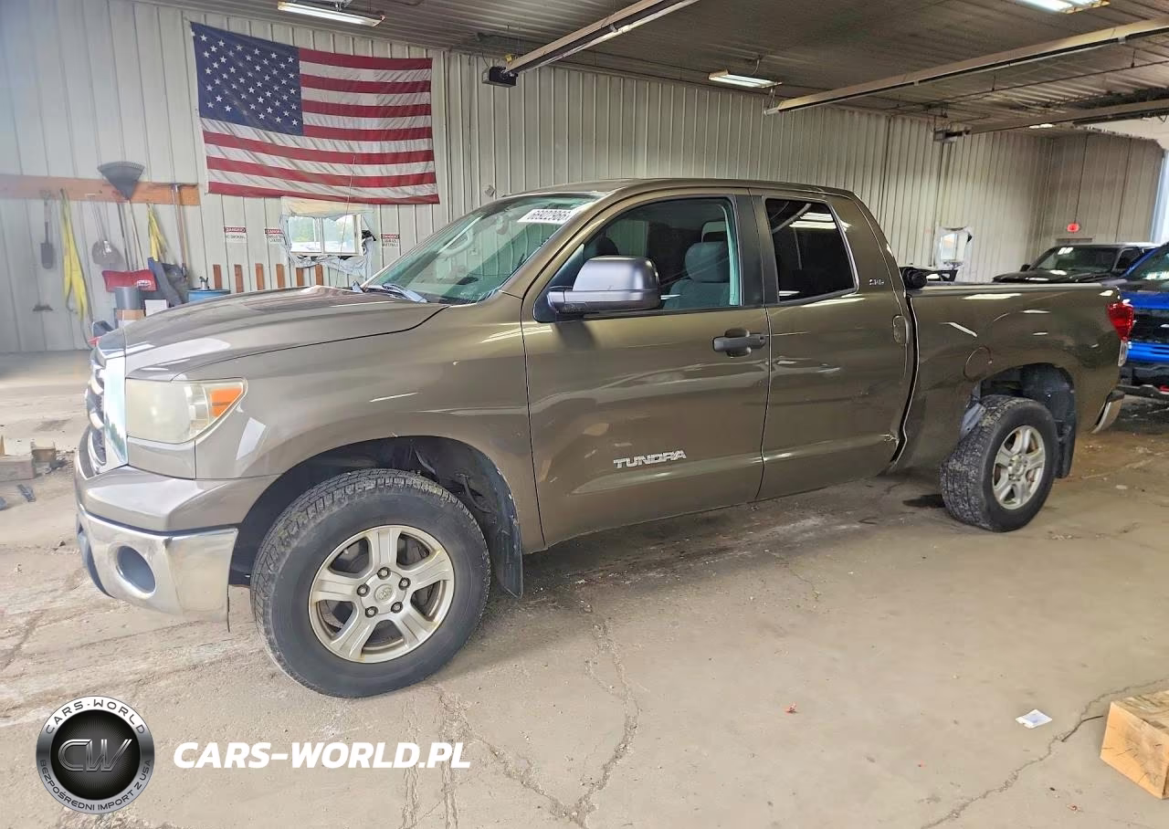 2011 Toyota Tundra Double Cab Sr5