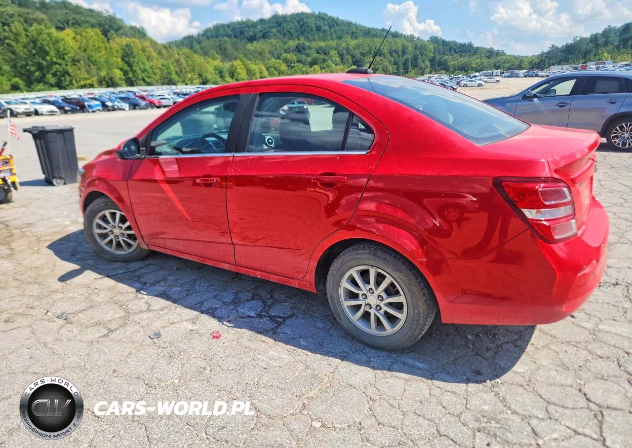 2020 Chevrolet Sonic Lt VIN:1G1JD5SB9L4134676 - 2