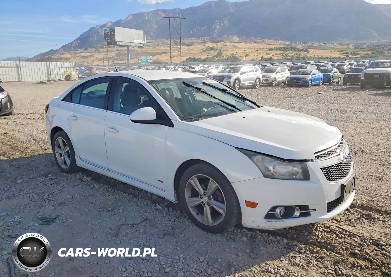 2014 Chevrolet Cruze Lt VIN:1G1PE5SB6E7289582 - 4