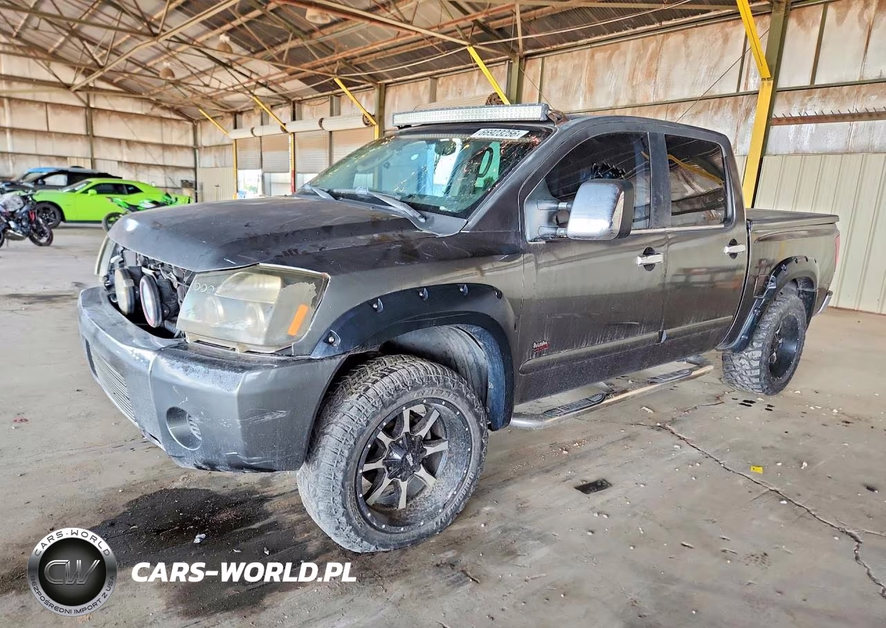 2004 Nissan Titan Xe