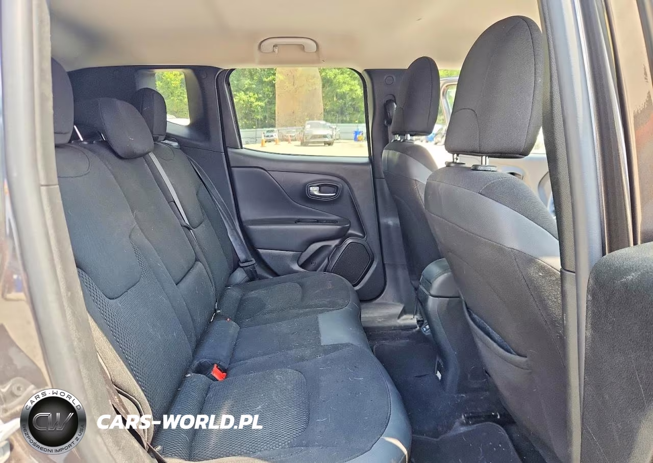2020 Jeep Renegade Latitude VIN:ZACNJABB5LPL47763 - 10