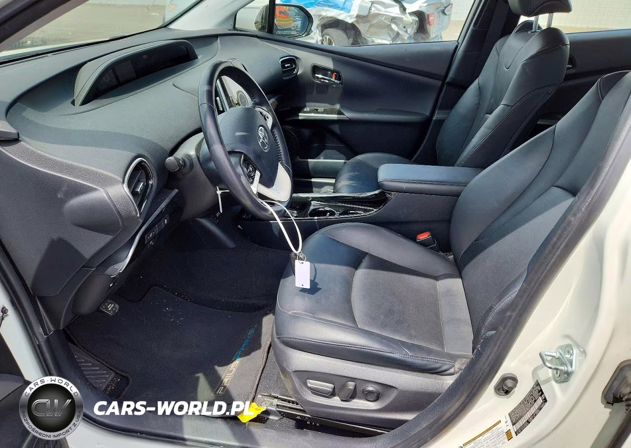 2019 Toyota Prius Prime Premium VIN:JTDKARFP9K3113168 - 7