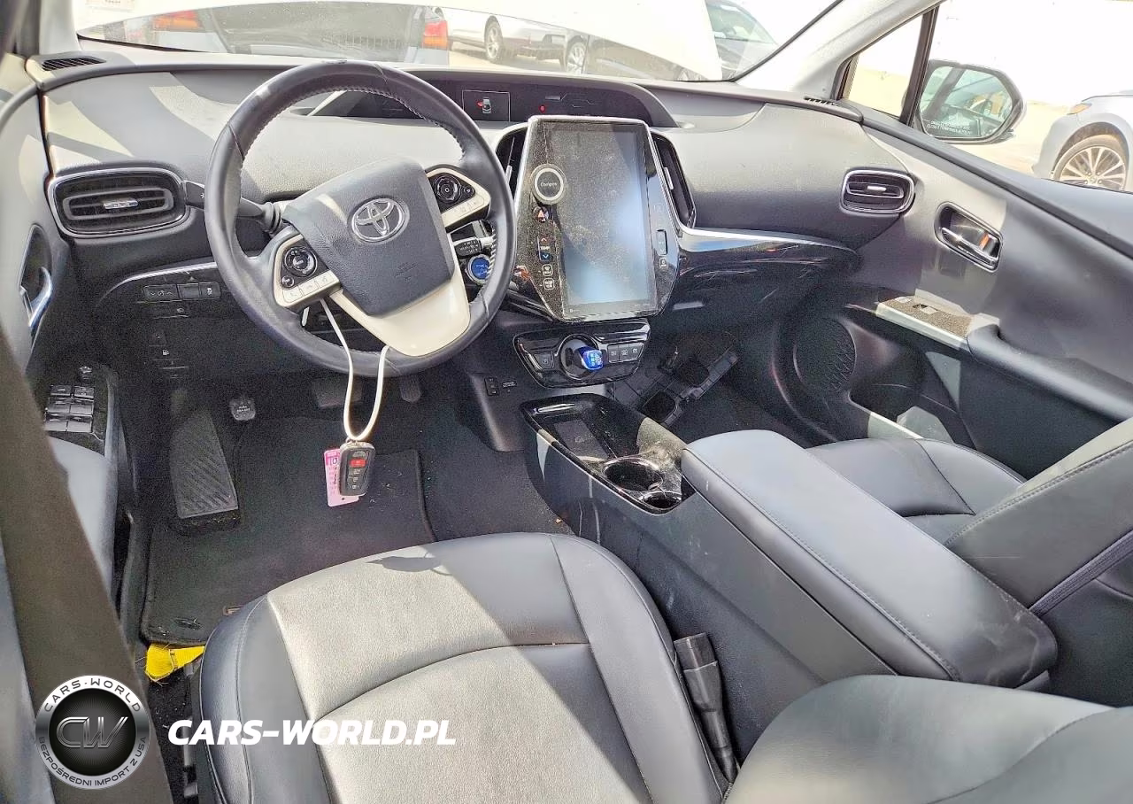 2019 Toyota Prius Prime Premium VIN:JTDKARFP9K3113168 - 8