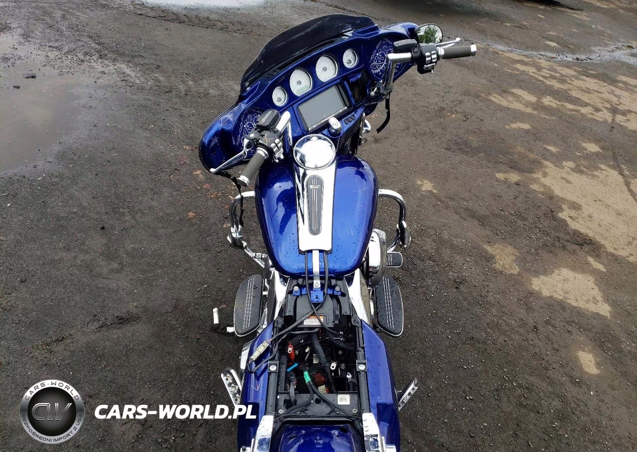2014 Harley-Davidson Flhx Street Glide VIN:1HD1KBM18EB707743 - 6