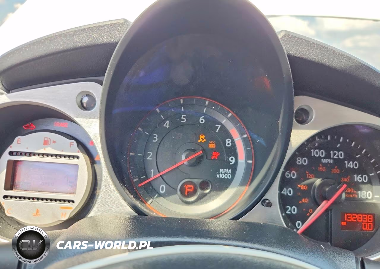 2010 Nissan 370Z Roadster VIN:JN1AZ4FH9AM300812 - 9