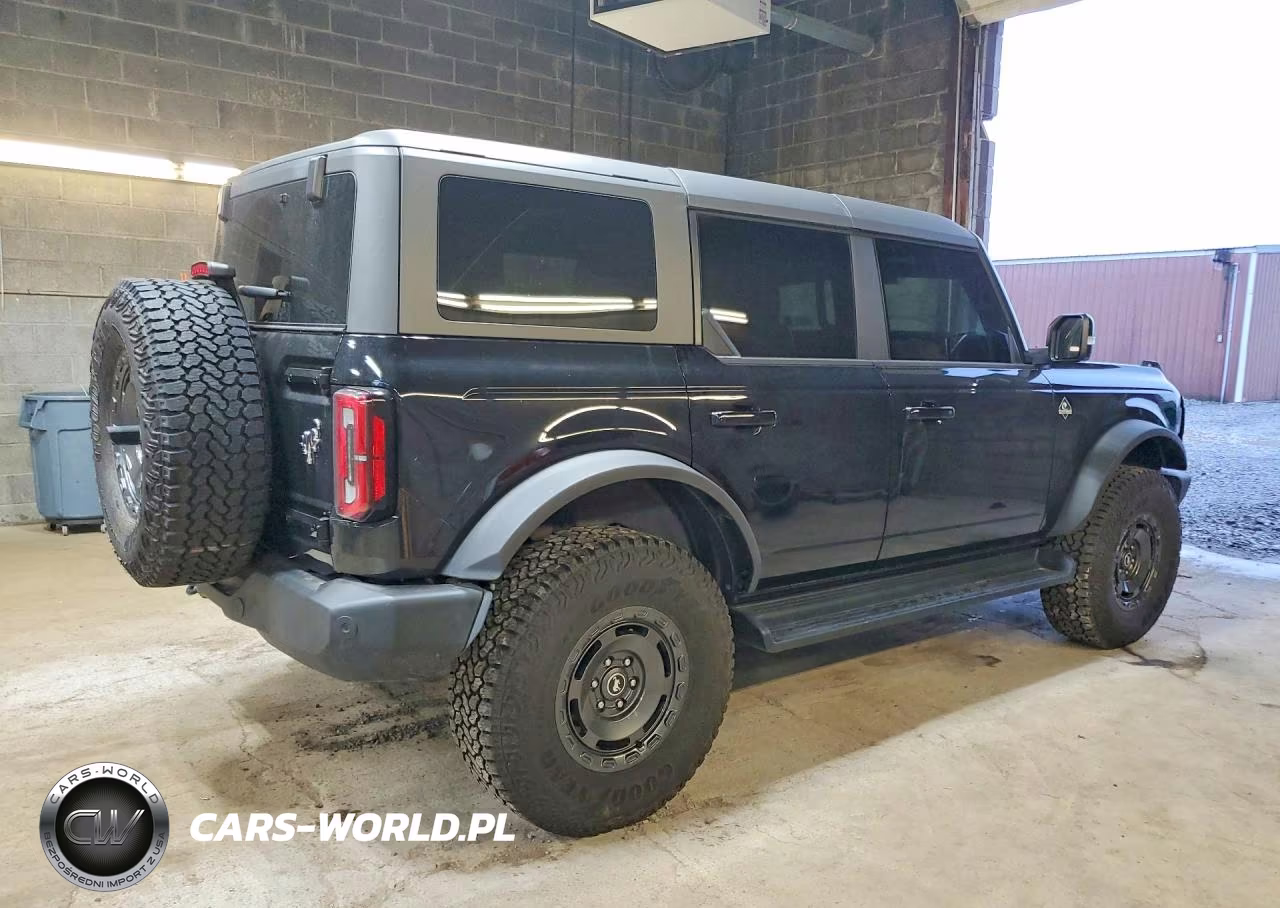 2025 Ford Bronco Outer Banks VIN:1FMEE8BH4SLB43359 - 3