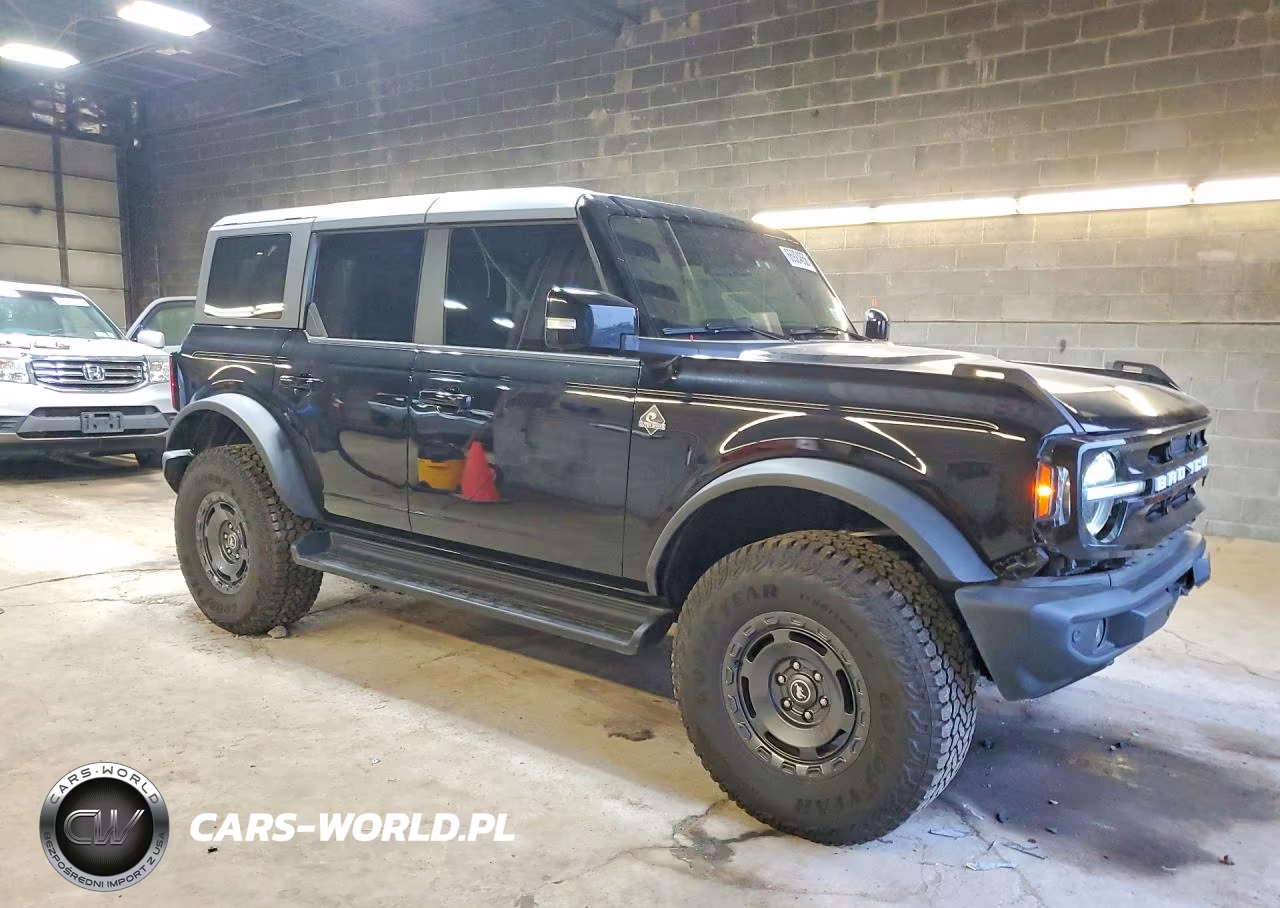 2025 Ford Bronco Outer Banks VIN:1FMEE8BH4SLB43359 - 4
