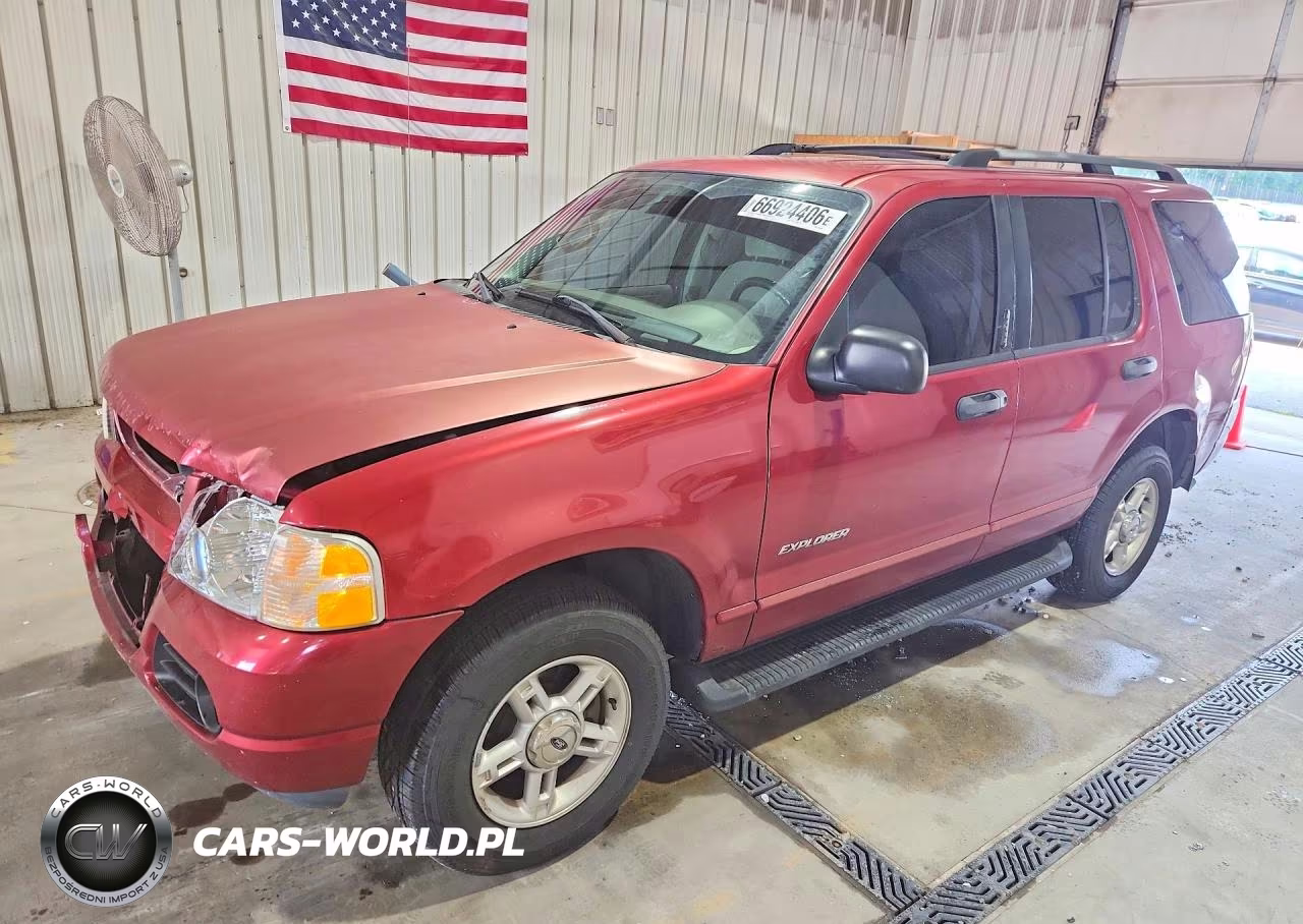 2004 Ford Explorer Xlt