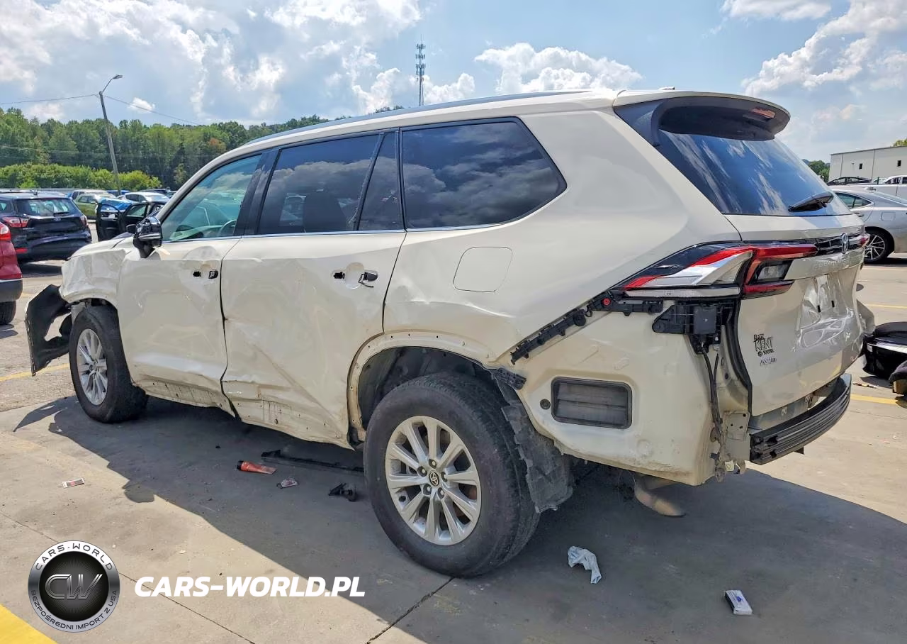 2024 Toyota Grand Highlander Xle VIN:5TDAAAB56RS069835 - 2