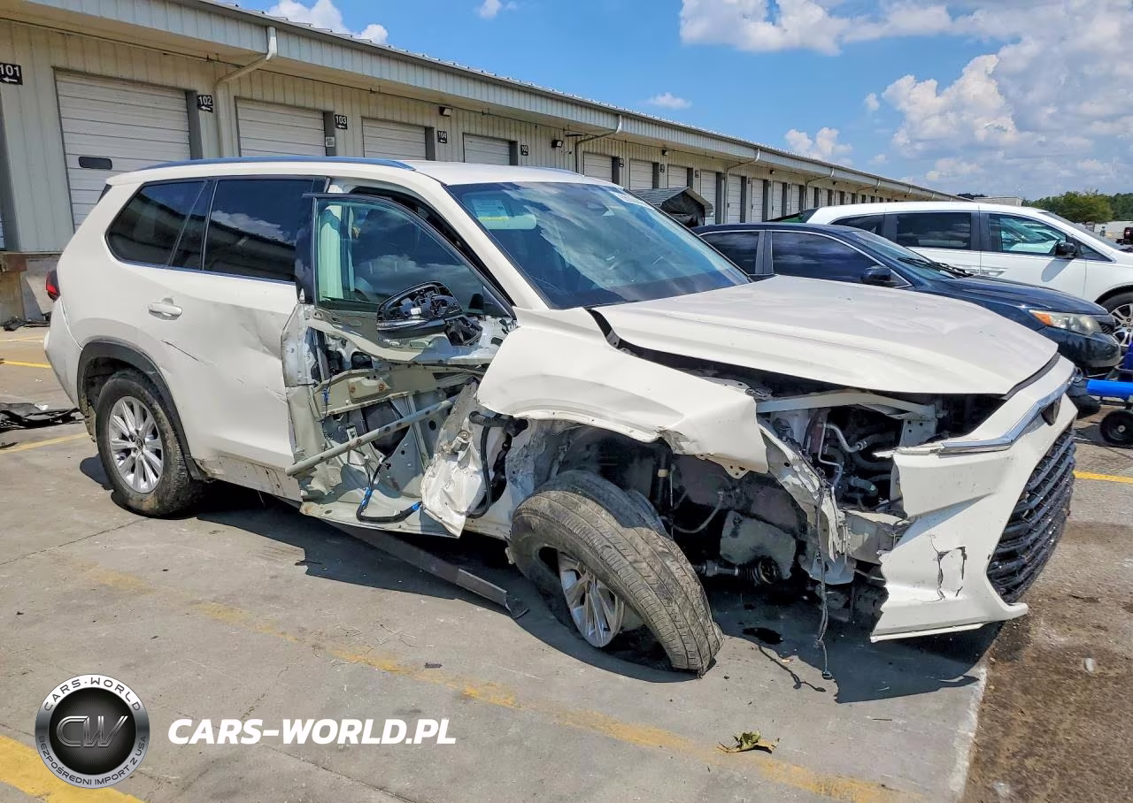 2024 Toyota Grand Highlander Xle VIN:5TDAAAB56RS069835 - 4