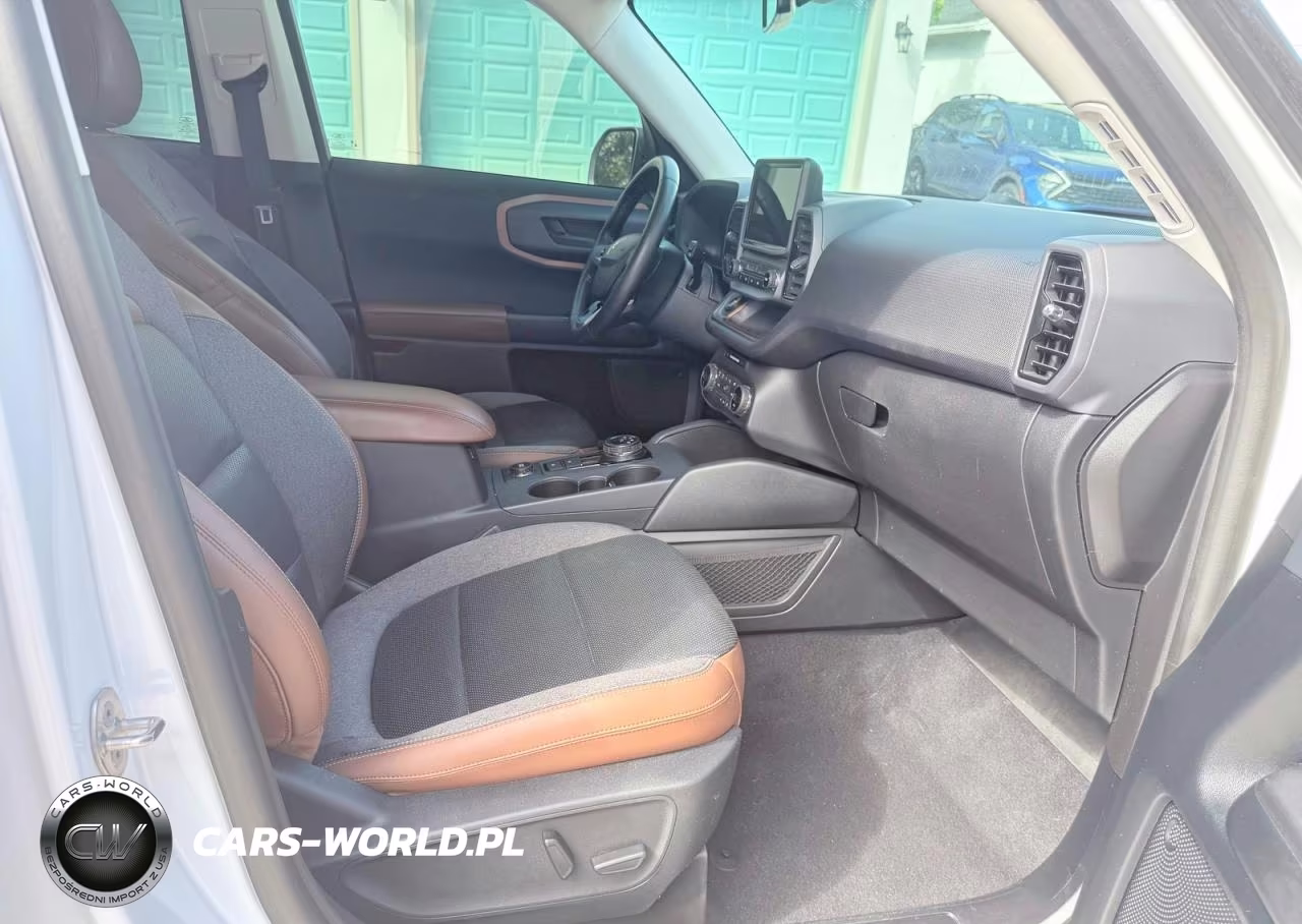 2021 Ford Bronco Sport Outer Banks VIN:3FMCR9C60MRA40457 - 5