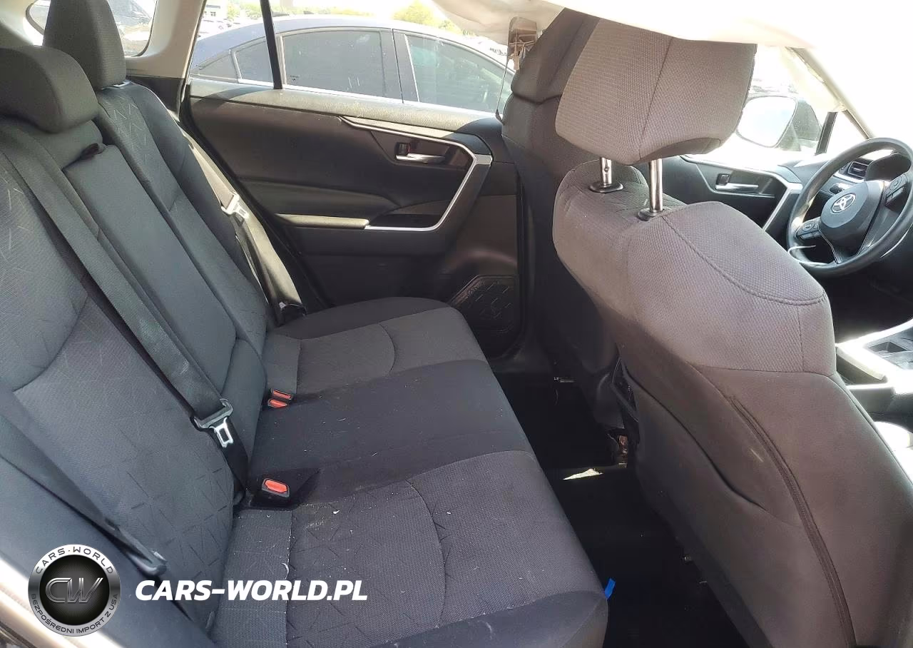 2021 Toyota Rav4 Xle VIN:2T3W1RFVXMC111155 - 11