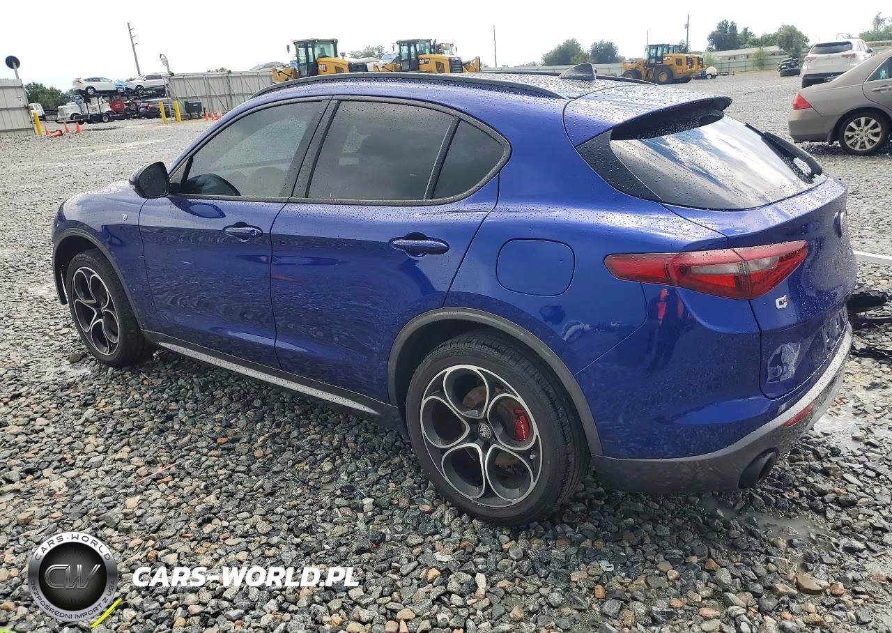 2022 Alfa Romeo Stelvio Ti VIN:ZASPAKBN3N7D30415 - 2