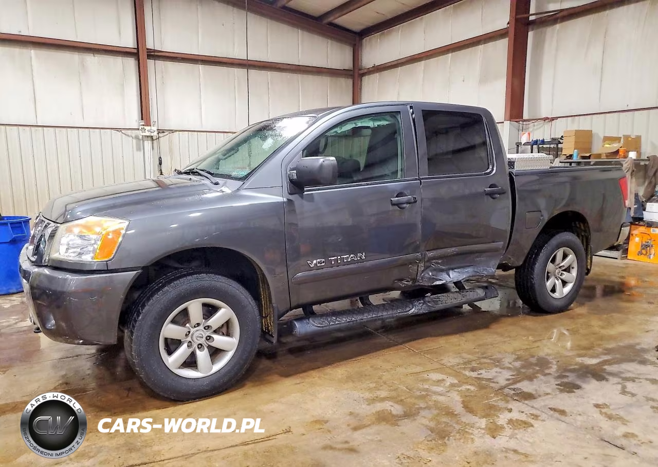 2012 Nissan Titan Sv