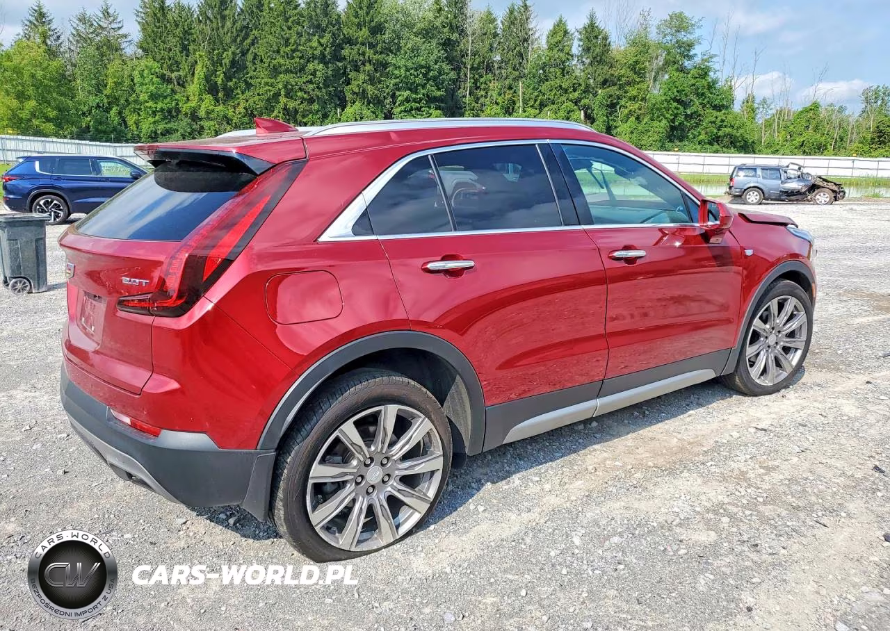 2019 Cadillac Xt4 Premium Luxury VIN:1GYFZDR4XKF132979 - 3