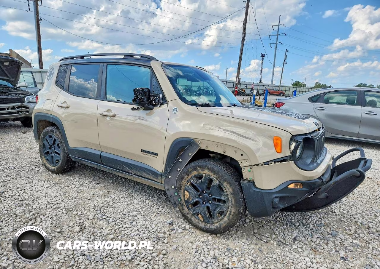 2017 Jeep Renegade Trailhawk VIN:ZACCJBCB0HPF64871 - 4