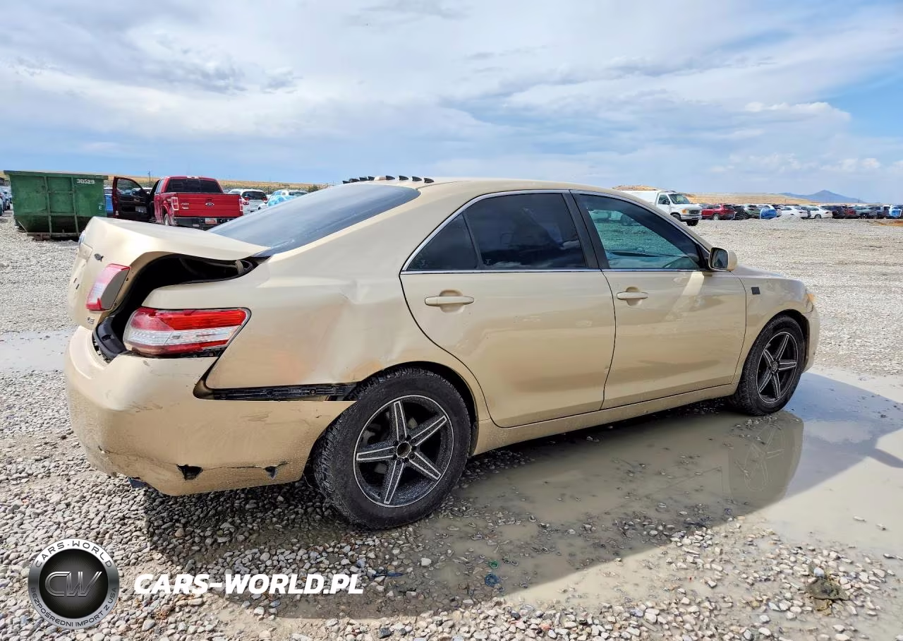 2011 Toyota Camry Le VIN:4T1BF3EK6BU195659 - 3
