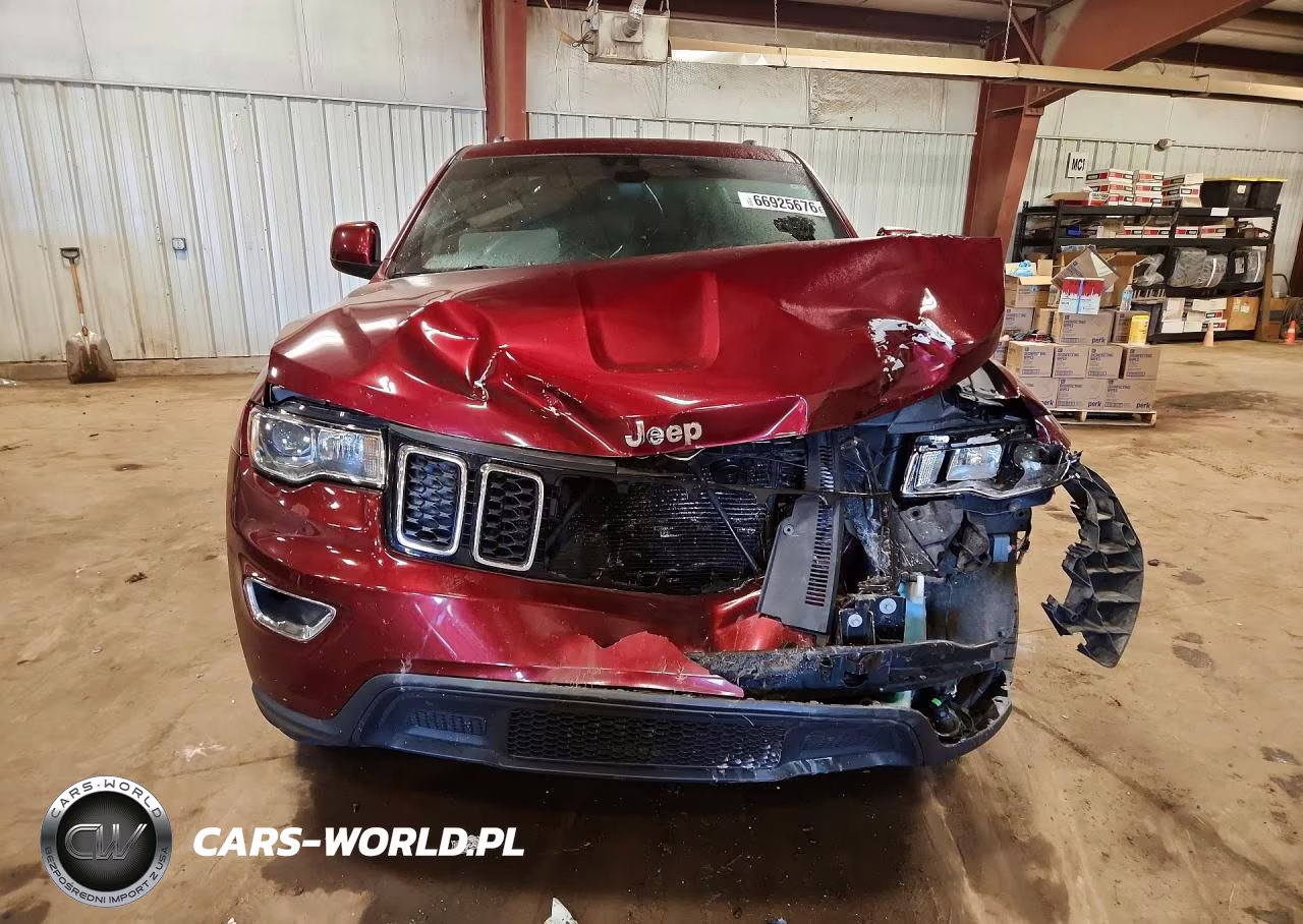 2019 Jeep Grand Cherokee Laredo VIN:1C4RJFAGXKC635635 - 5