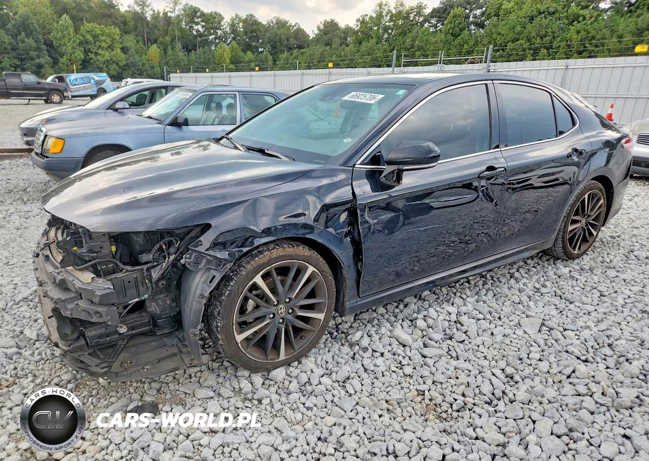 2020 Toyota Camry Xse