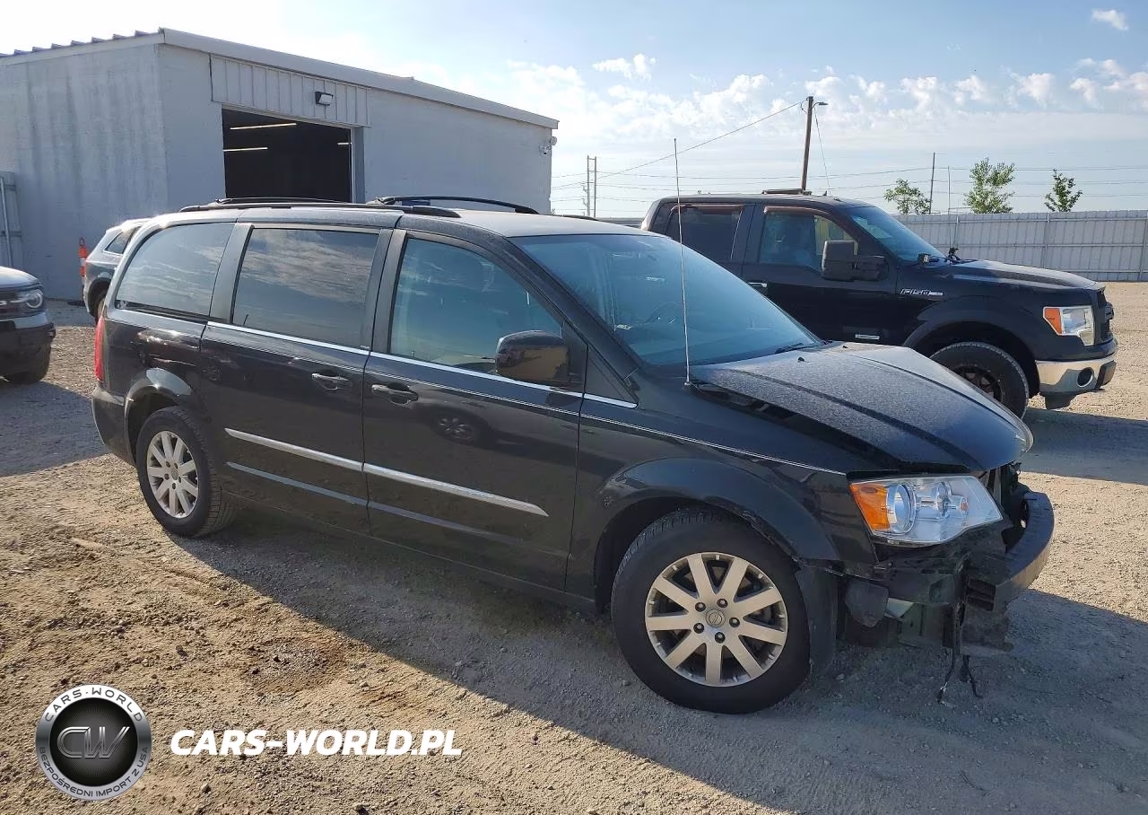 2014 Chrysler Town & Country Touring VIN:2C4RC1BG7ER133821 - 4
