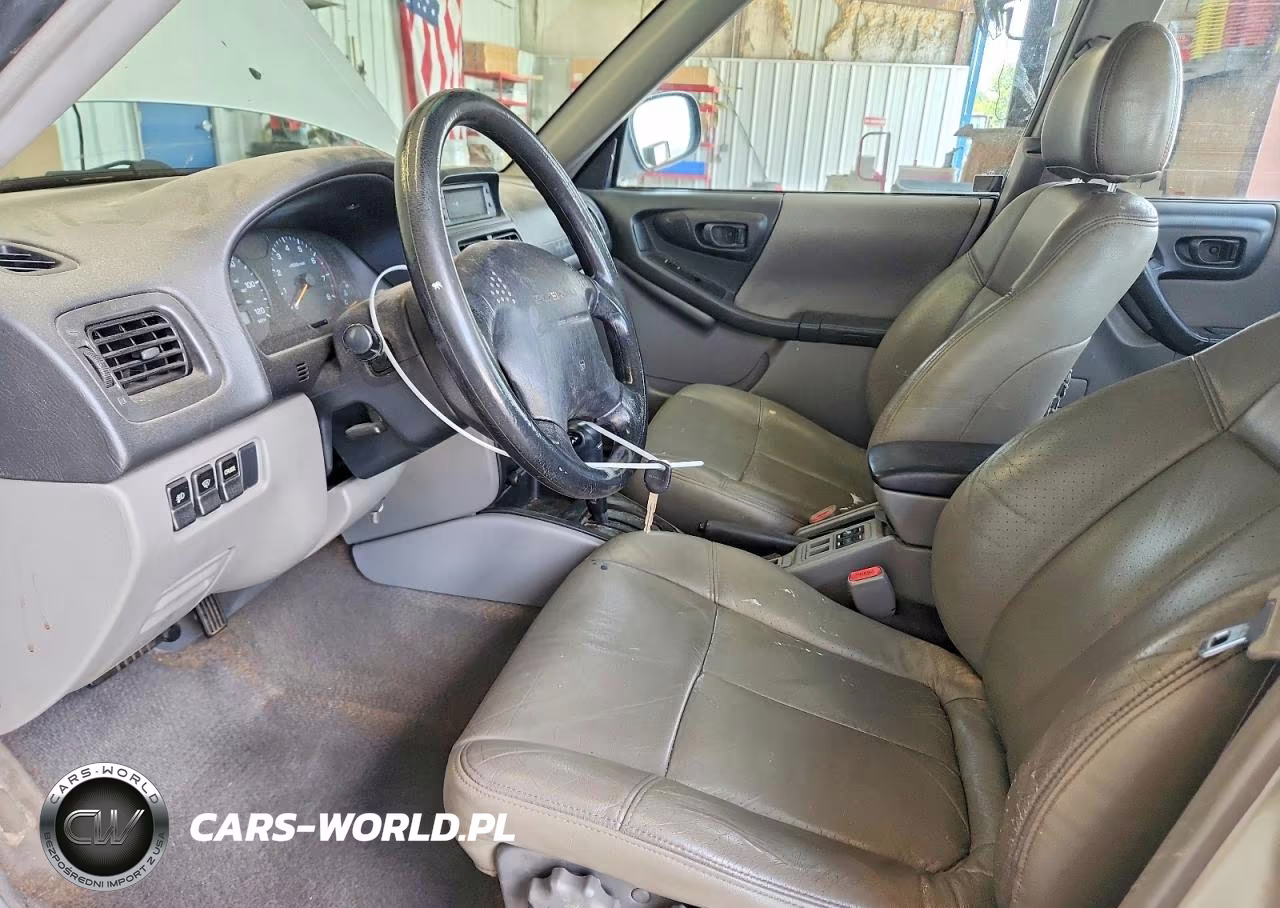 1999 Subaru Forester S VIN:JF1SF6556XH709693 - 7