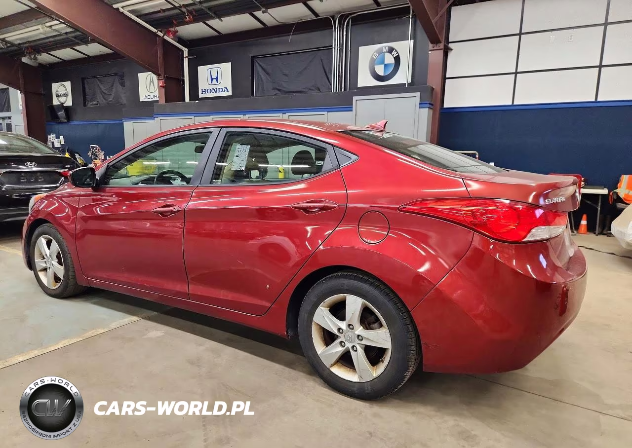 2013 Hyundai Elantra VIN:5NPDH4AE7DH232440 - 2