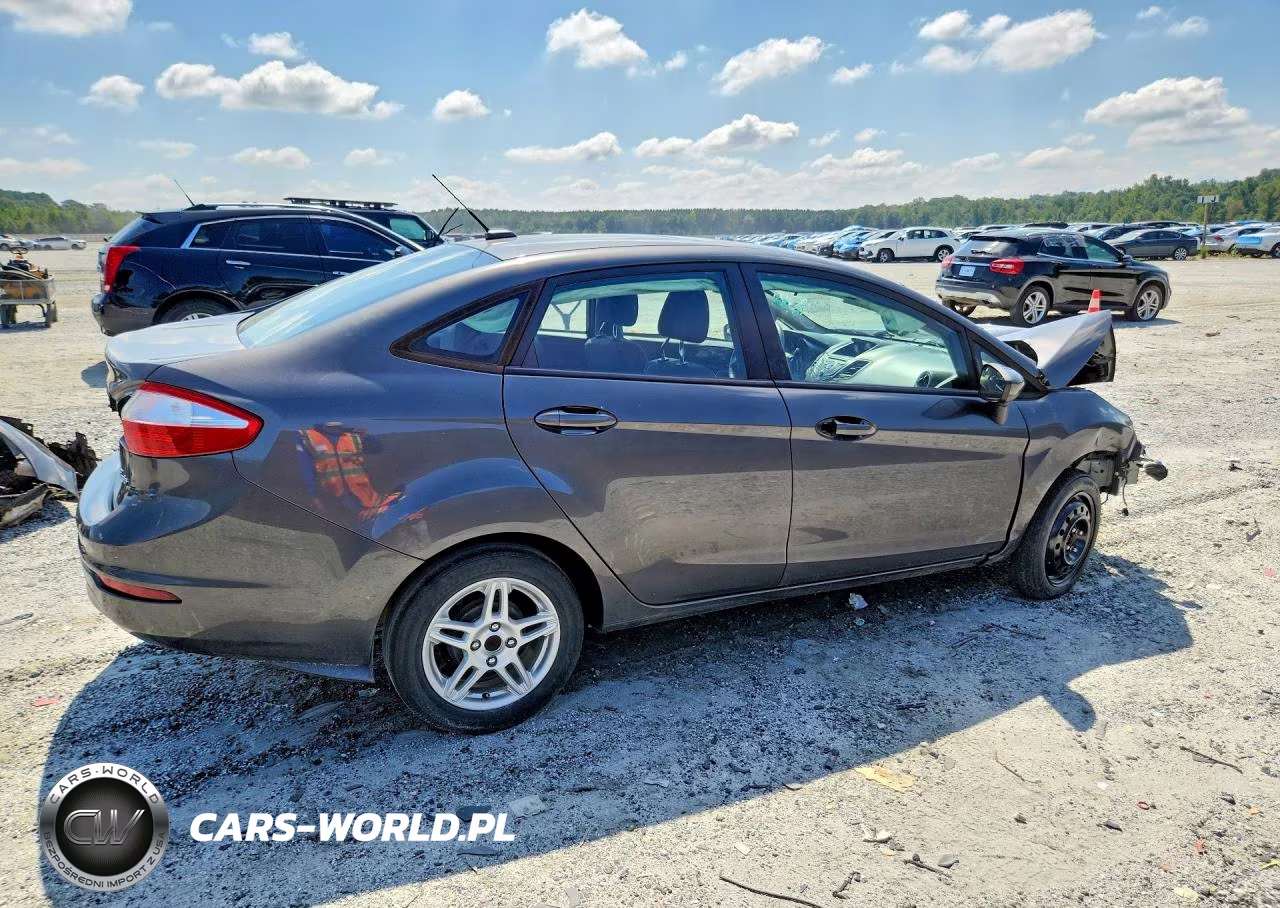 2019 Ford Fiesta Se VIN:3FADP4BJ9KM111436 - 3