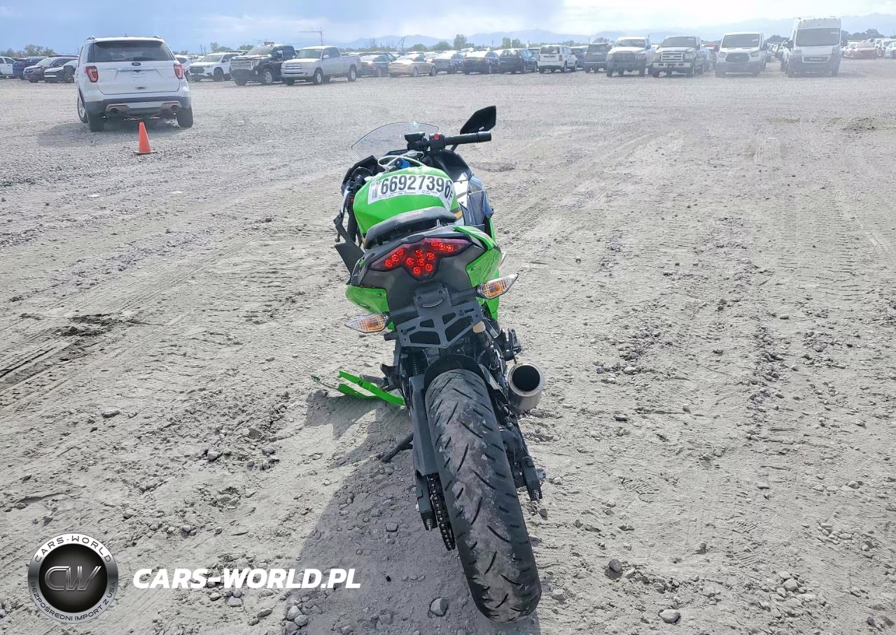 2025 Kawasaki Ex500 H VIN:ML5EXGH15SDA41952 - 4