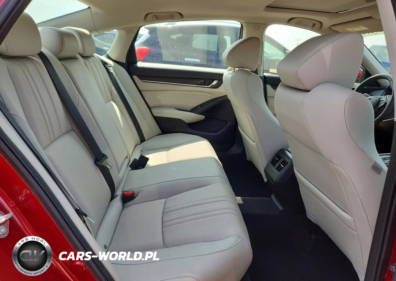 2018 Honda Accord Touring VIN:1HGCV2F97JA025846 - 10
