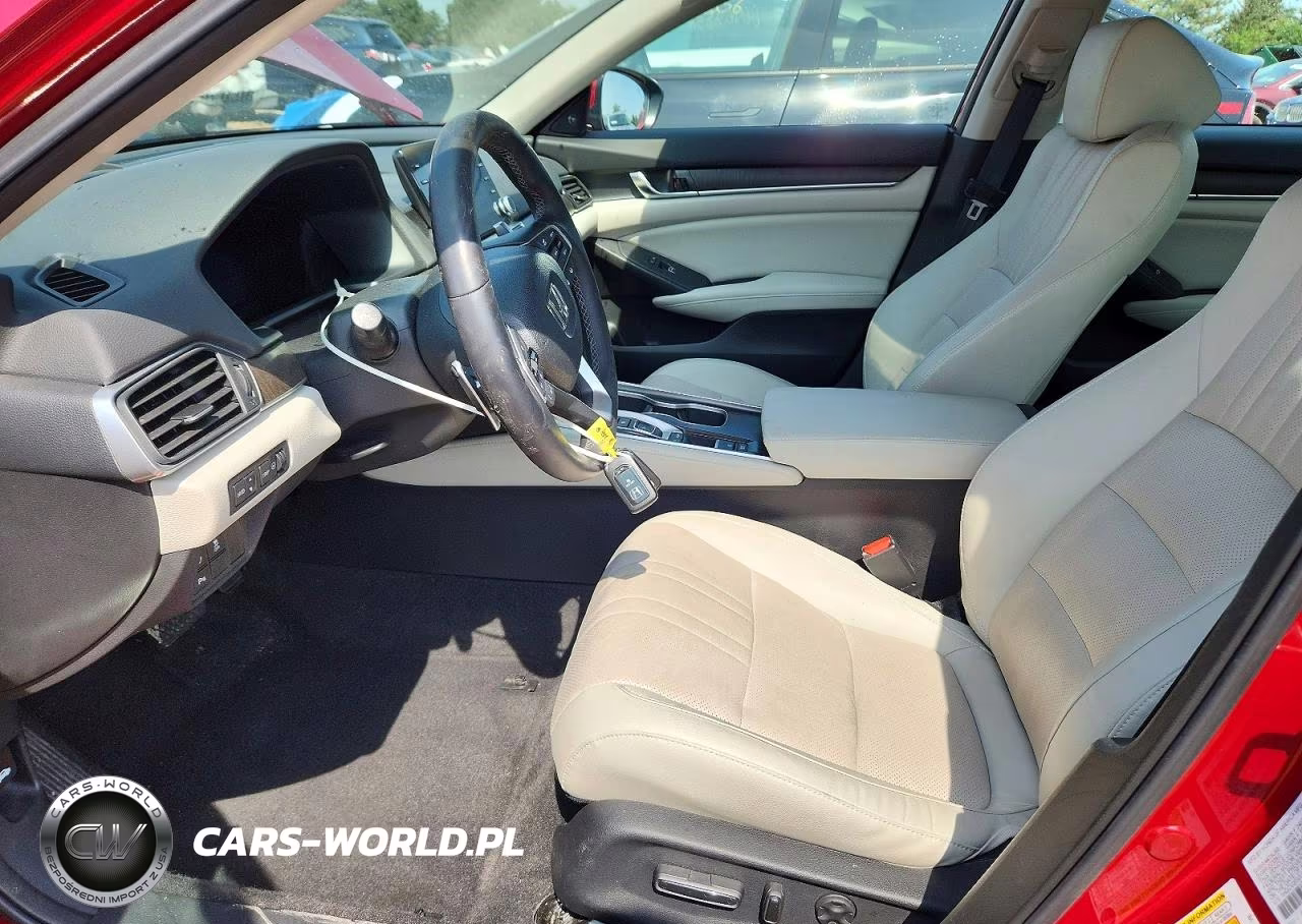 2018 Honda Accord Touring VIN:1HGCV2F97JA025846 - 7