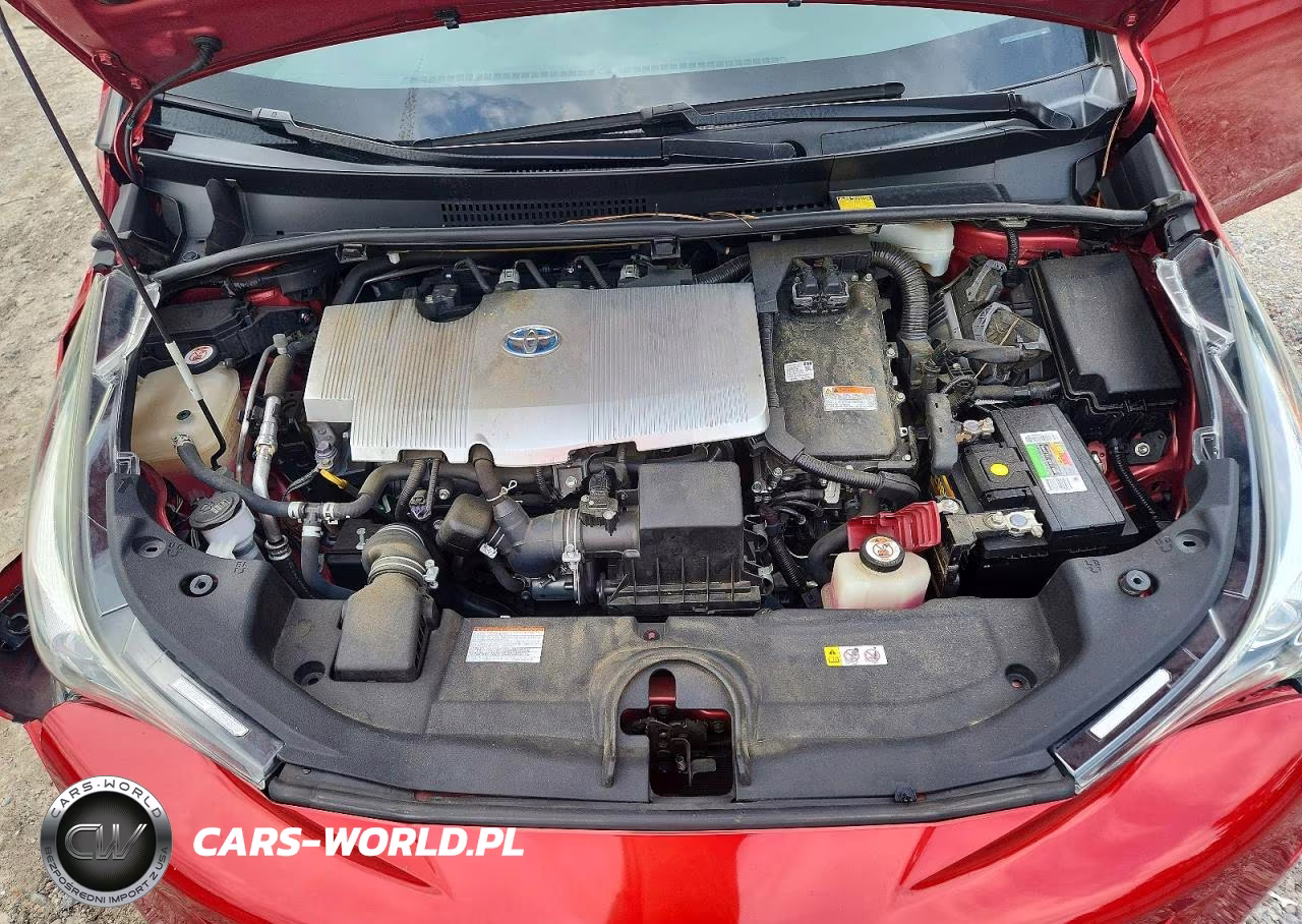 2018 Toyota Prius Four VIN:JTDKARFU2J3059992 - 11