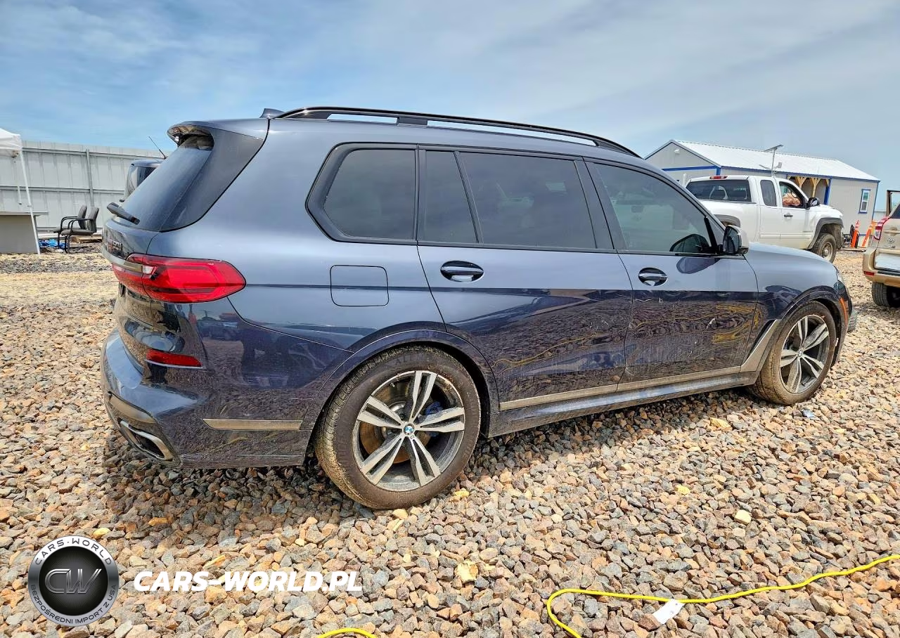 2021 BMW X7 M50I VIN:5UXCX6C07M9E34894 - 3