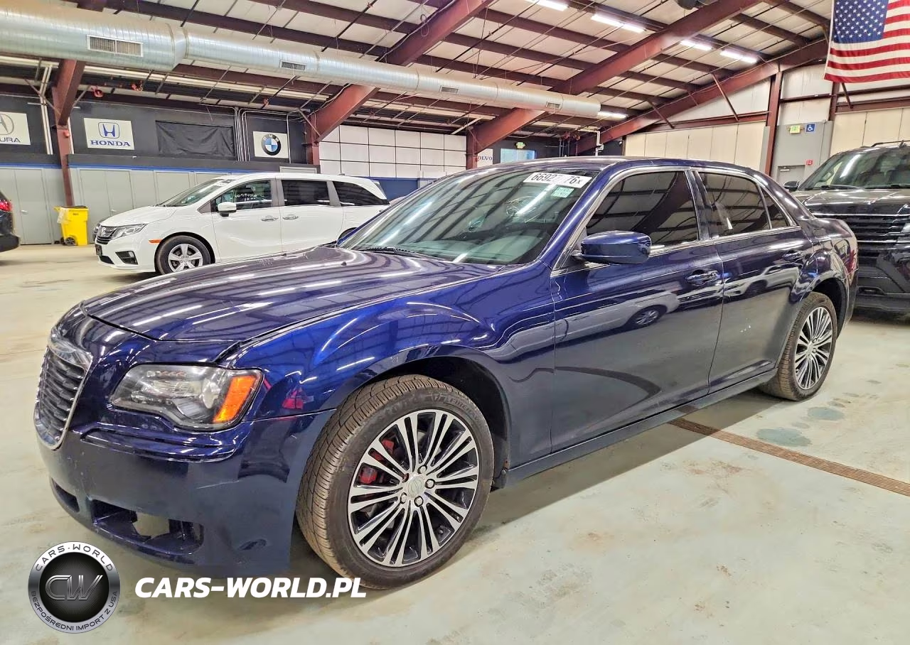 2014 Chrysler 300 – zdjęcie 1 z 12