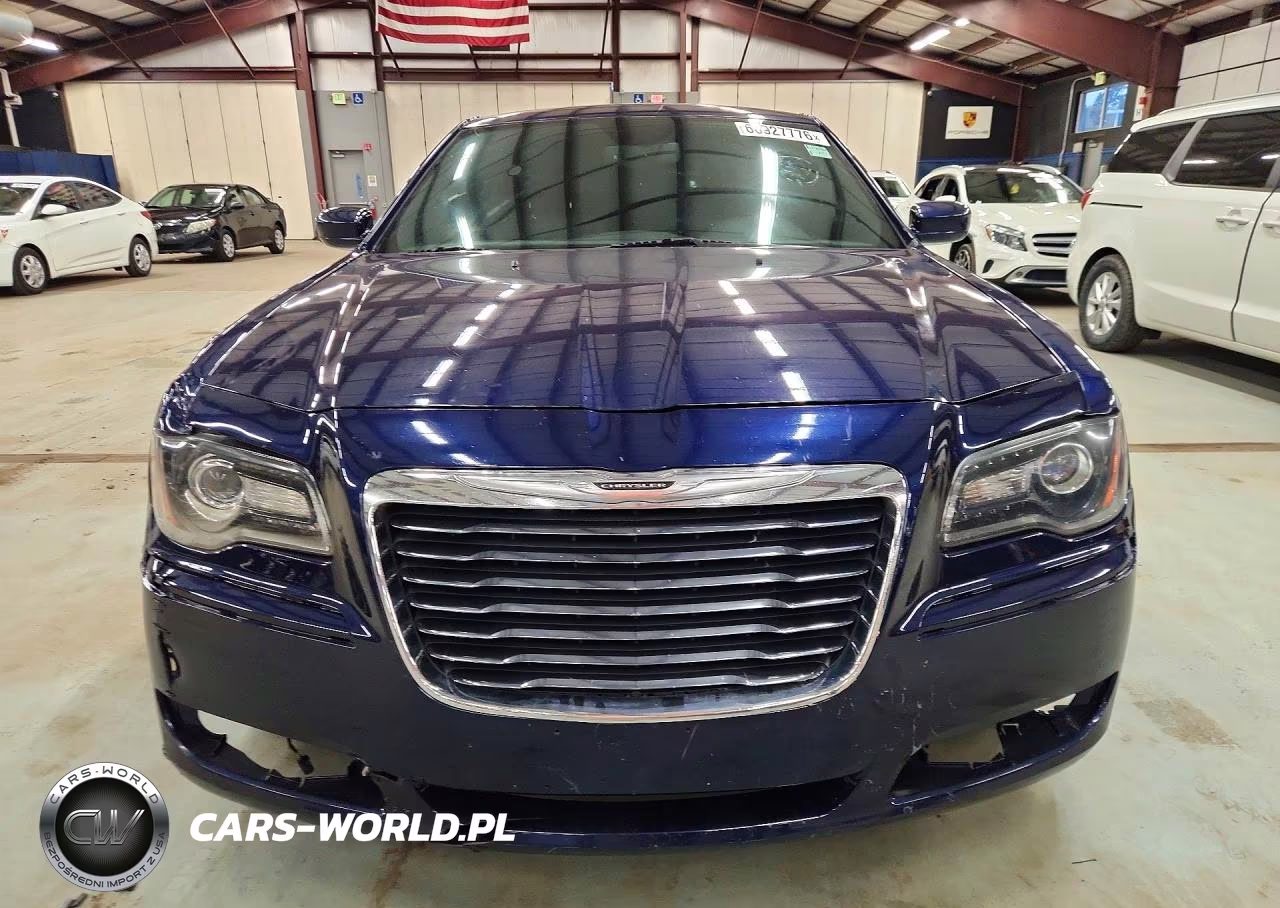 2014 Chrysler 300 VIN:2C3CCAGG8EH120360 - 5
