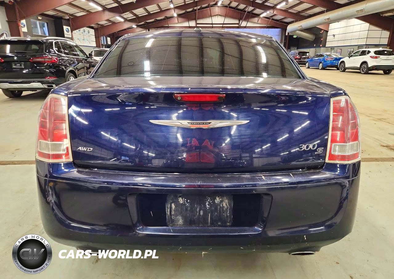 2014 Chrysler 300 VIN:2C3CCAGG8EH120360 - 6
