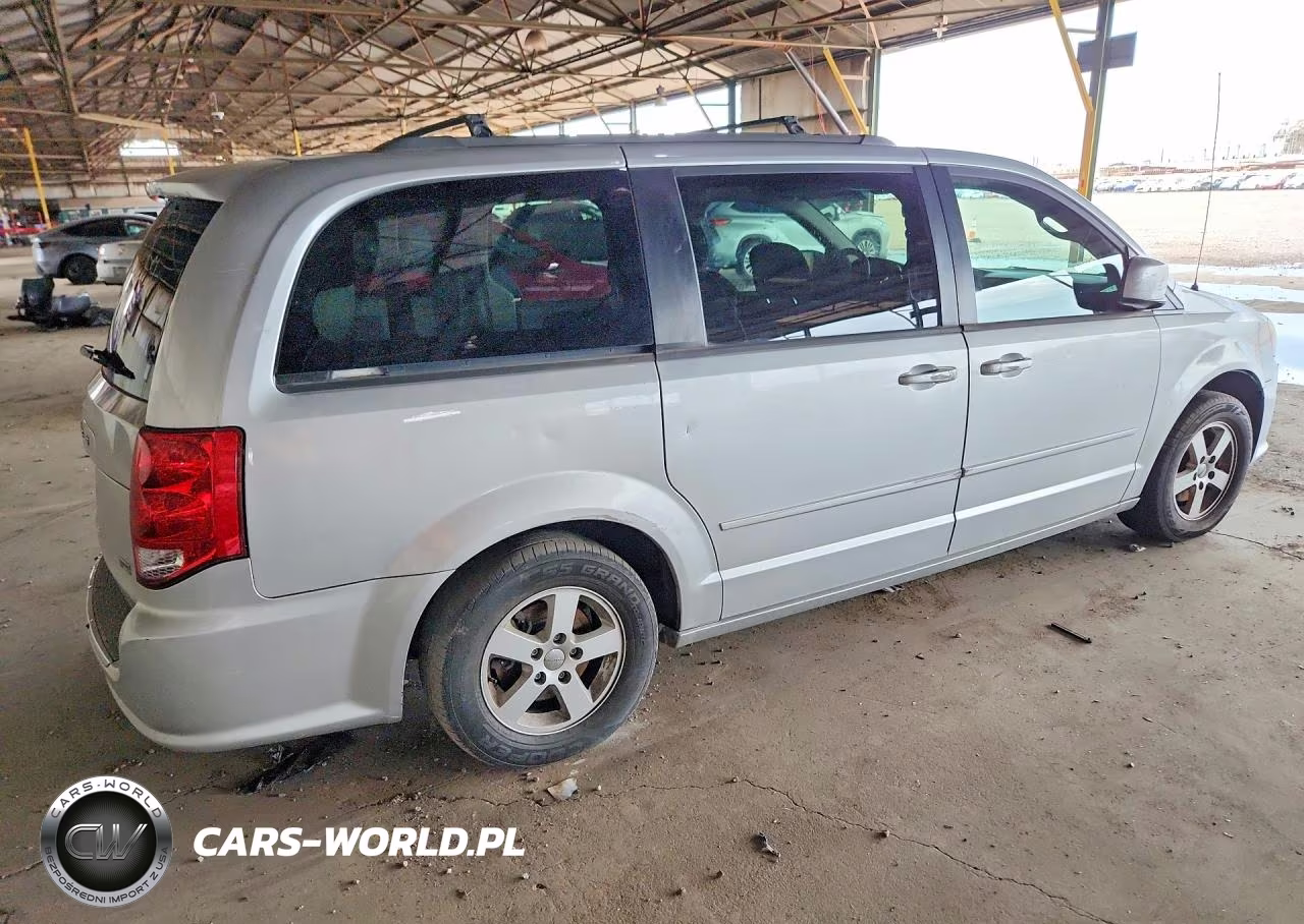 2012 Dodge Grand Caravan Sxt VIN:2C4RDGCG3CR295909 - 3