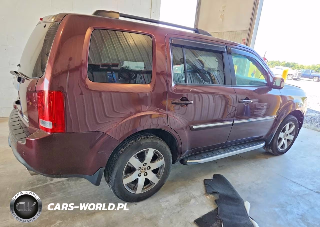 2014 Honda Pilot Touring VIN:5FNYF4H91EB002828 - 3