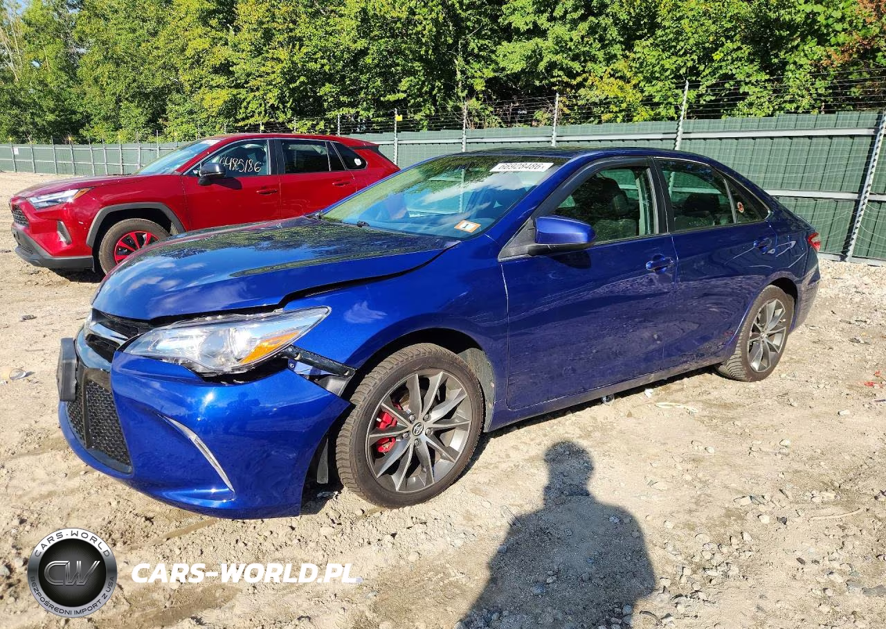 2015 Toyota Camry Xse