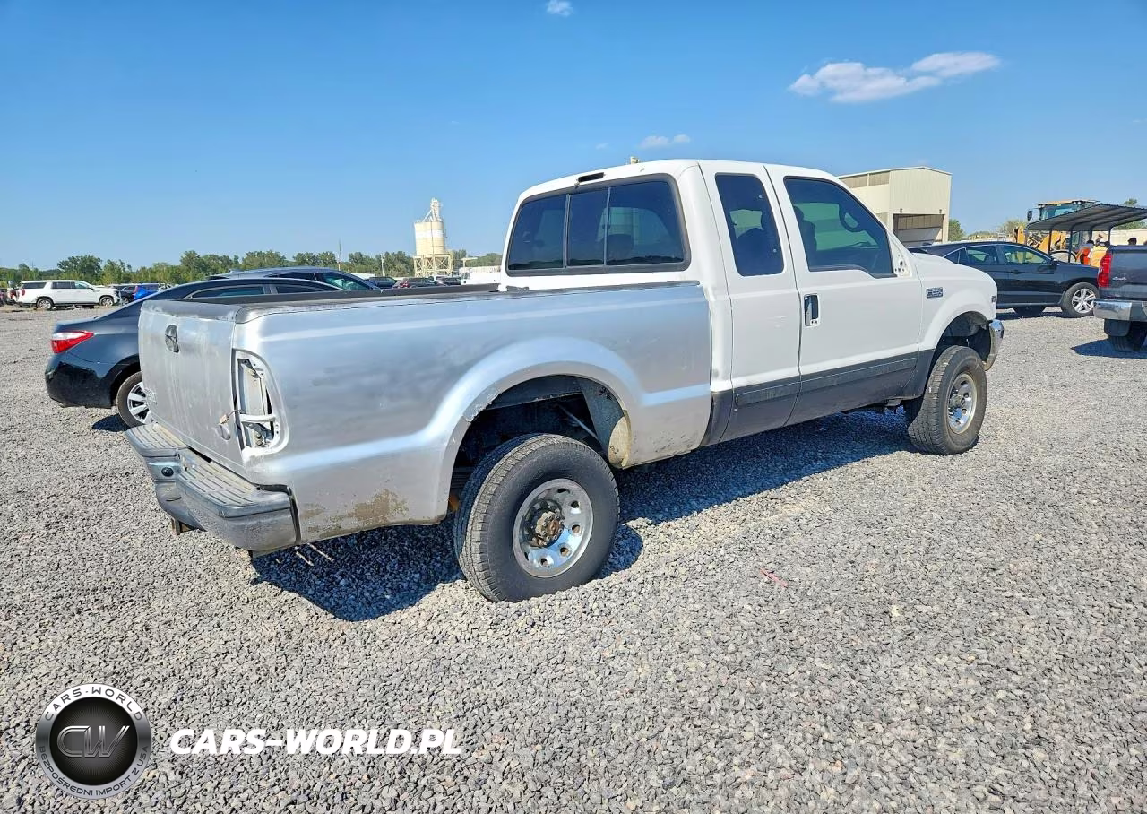 2001 Ford F250 Super Duty VIN:1FTNX21S71EB52942 - 3