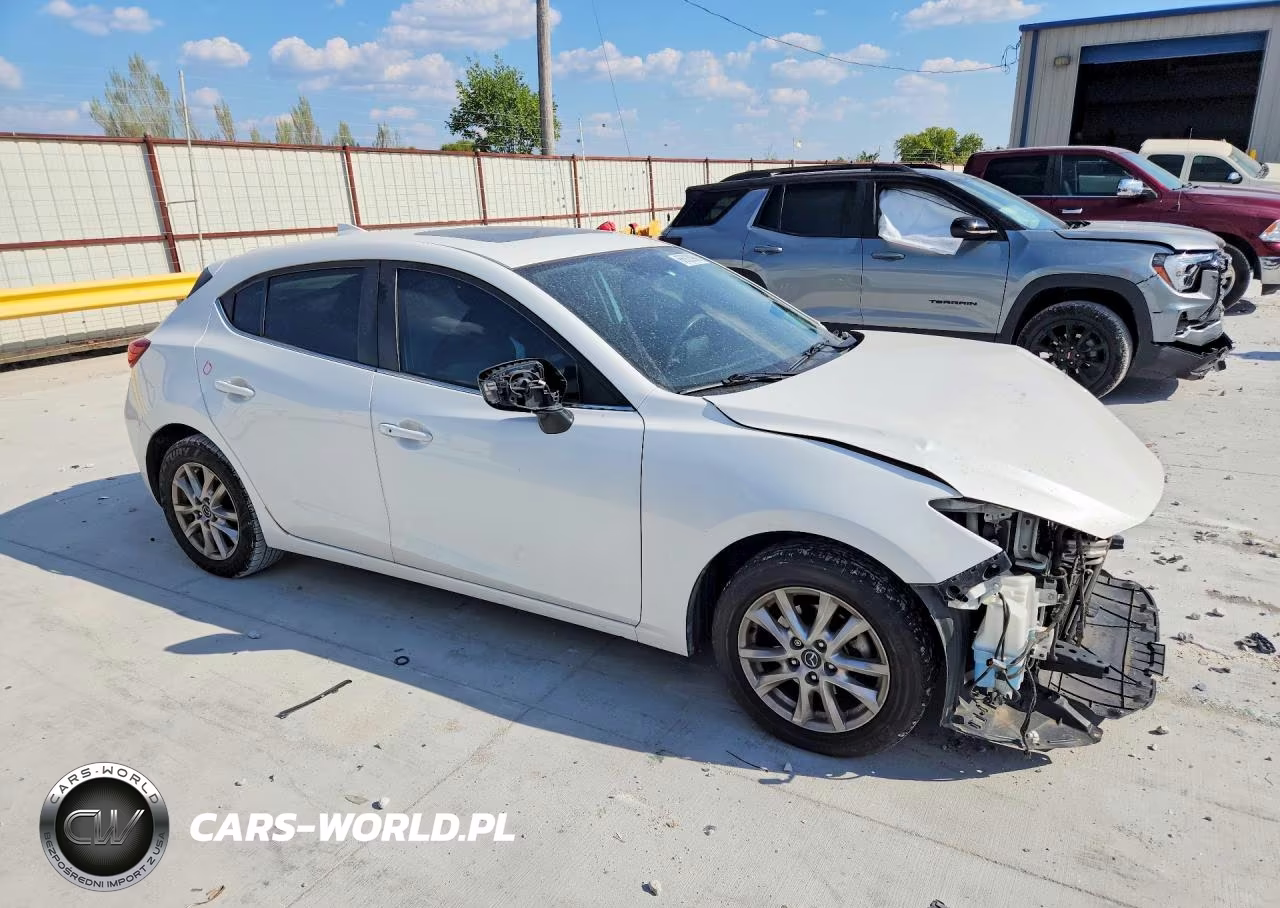 2016 Mazda 3 Touring VIN:3MZBM1M78GM323629 - 4