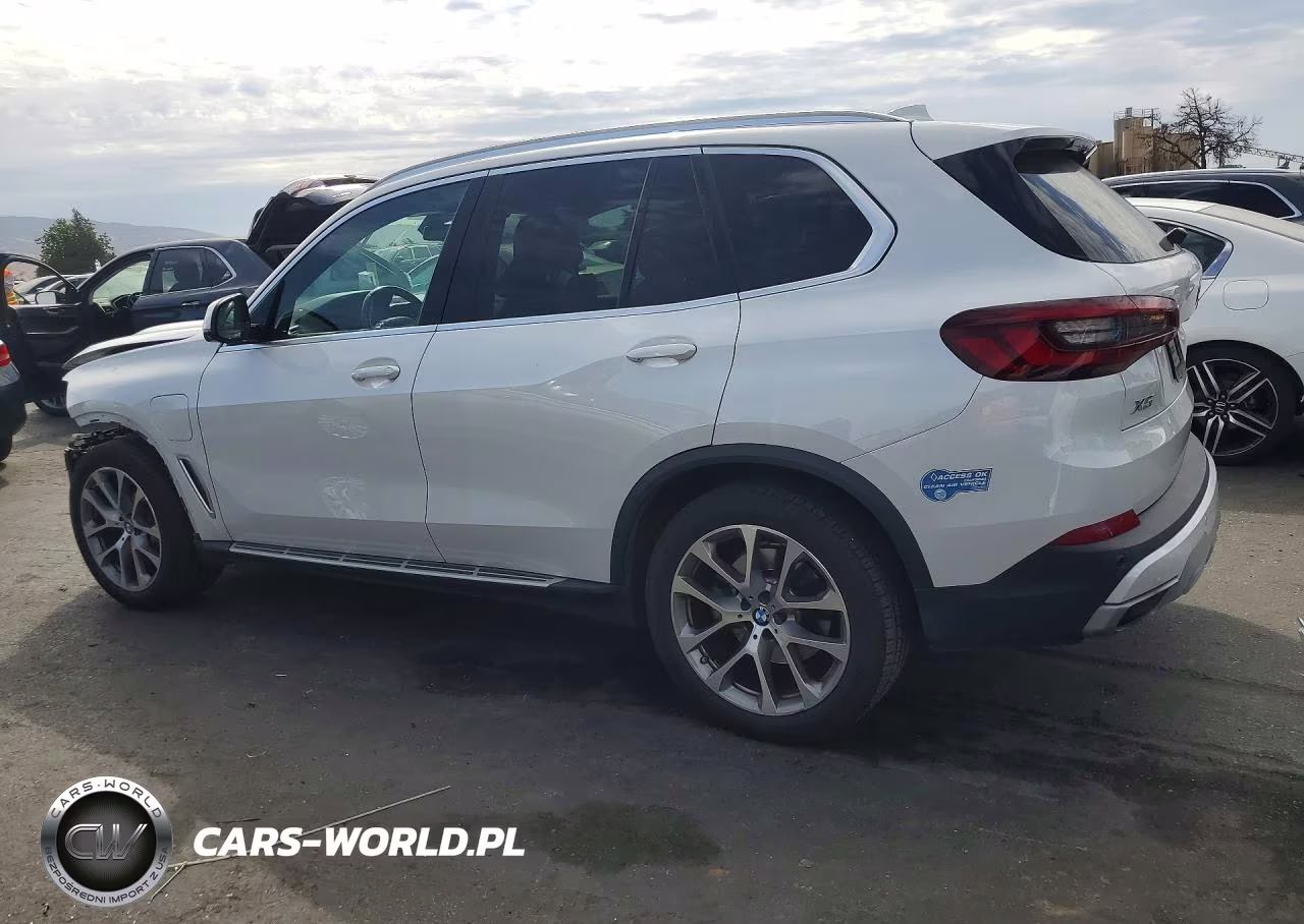 2021 BMW X5 xDrive45E VIN:5UXTA6C02M9F27422 - 2