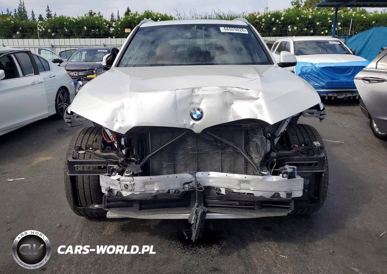 2021 BMW X5 xDrive45E VIN:5UXTA6C02M9F27422 - 5