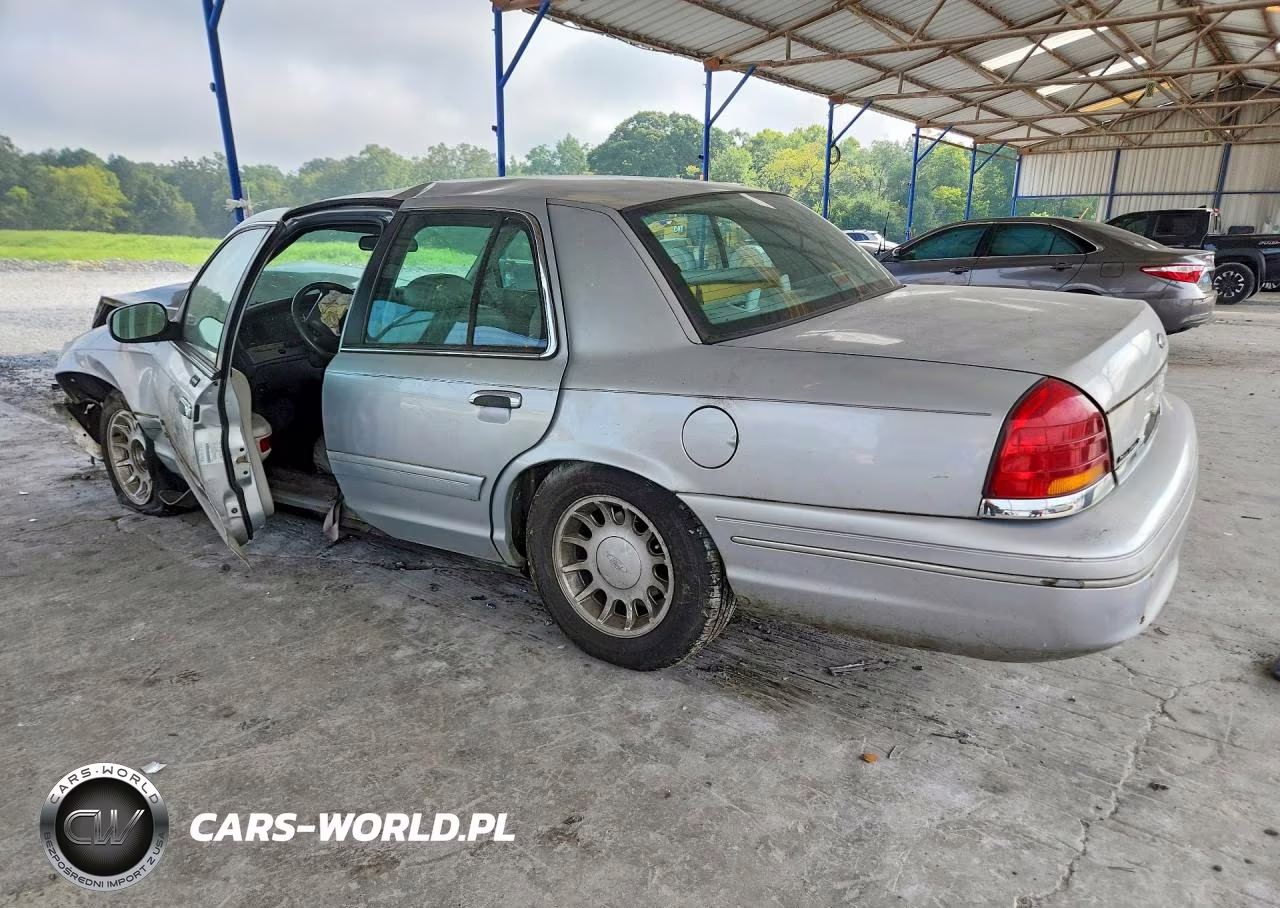 2000 Ford Crown Victoria Lx VIN:2FAFP74W6YX149531 - 2